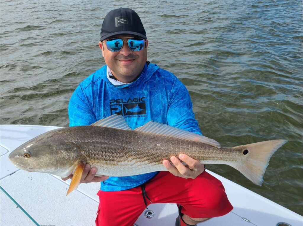 A picture of Sight Casting 'Tailers In Tampa Bay with Bag´Em Fishing Charters